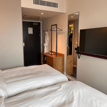 pentahotel Derby Buitenkant foto