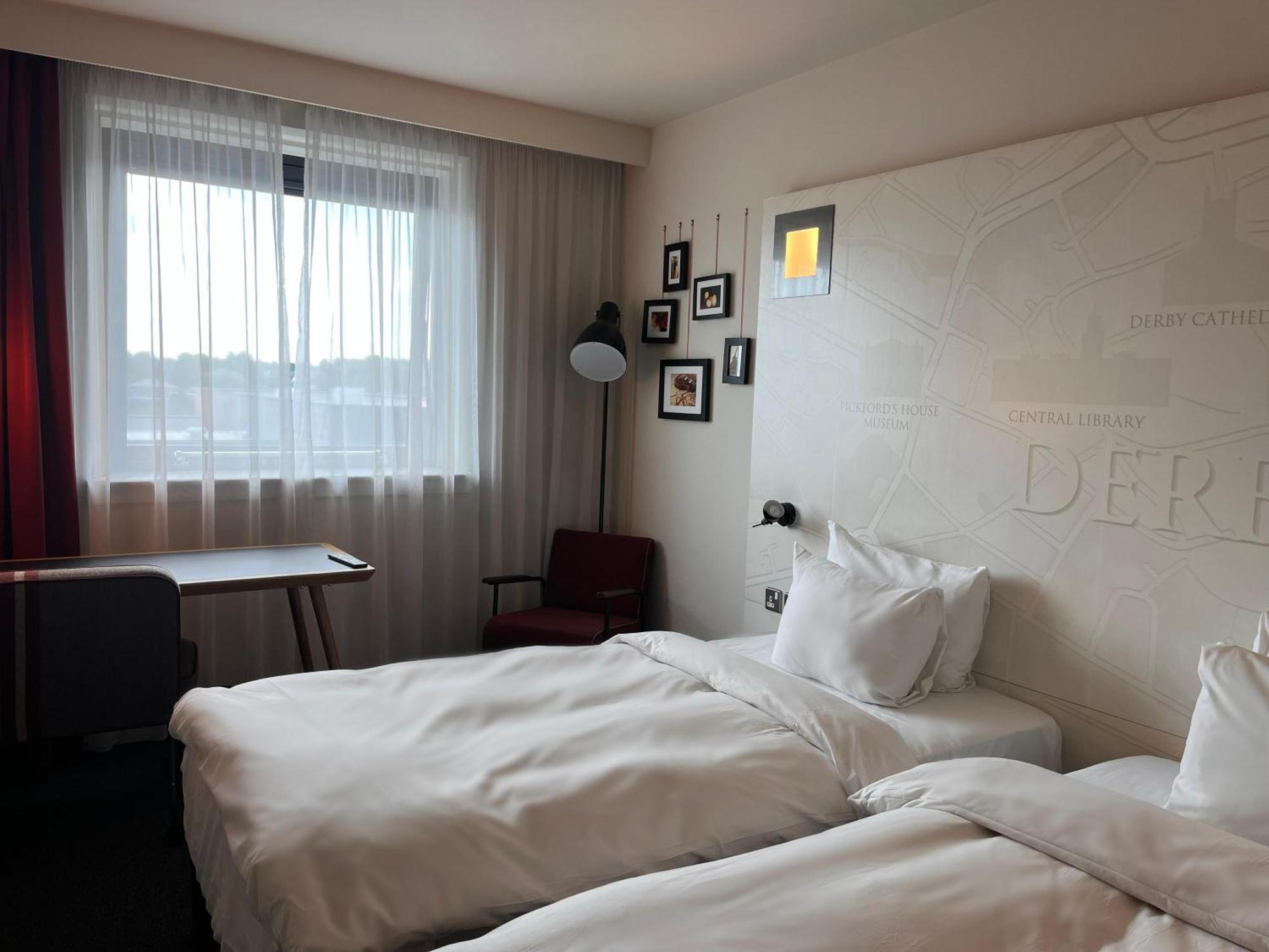 pentahotel Derby Buitenkant foto