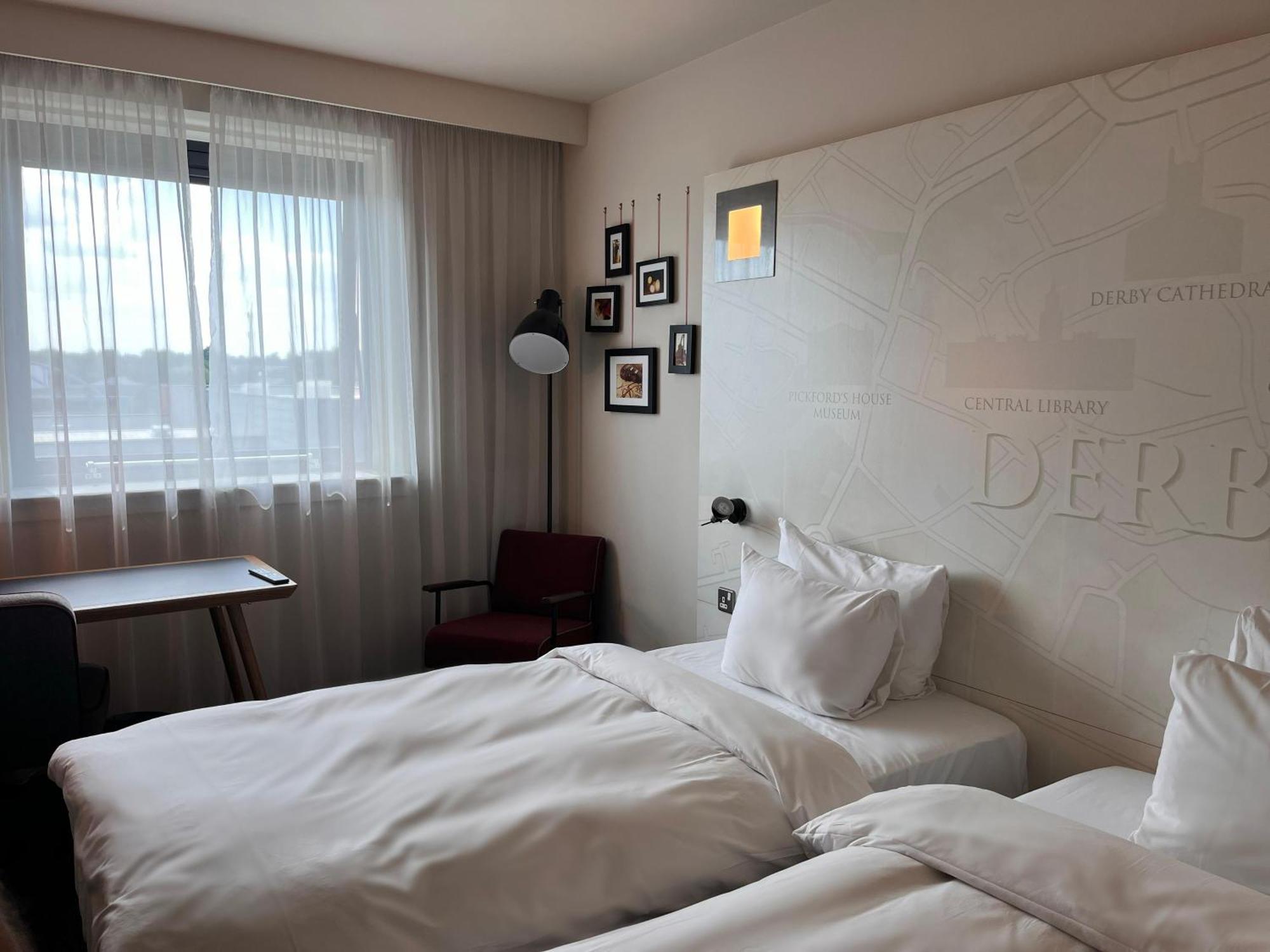 pentahotel Derby Buitenkant foto