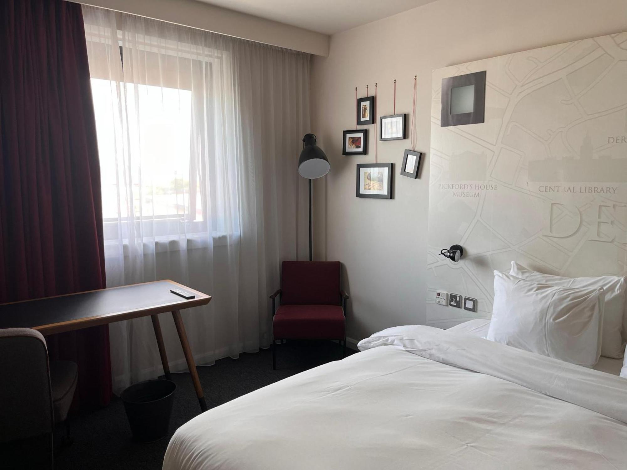 pentahotel Derby Buitenkant foto