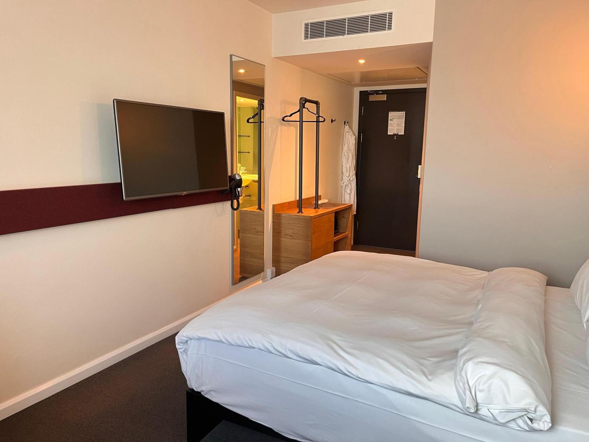 pentahotel Derby Buitenkant foto