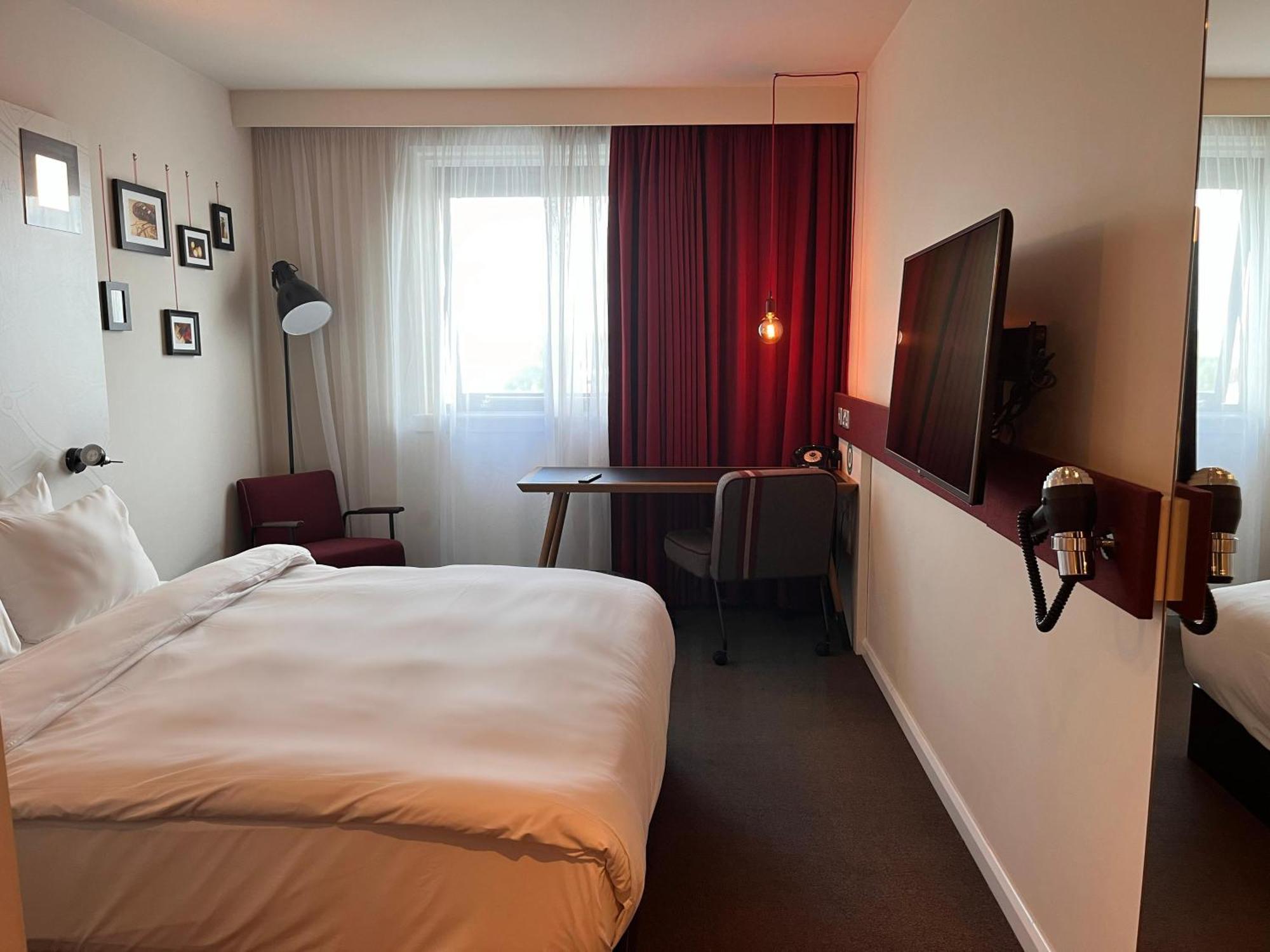 pentahotel Derby Buitenkant foto