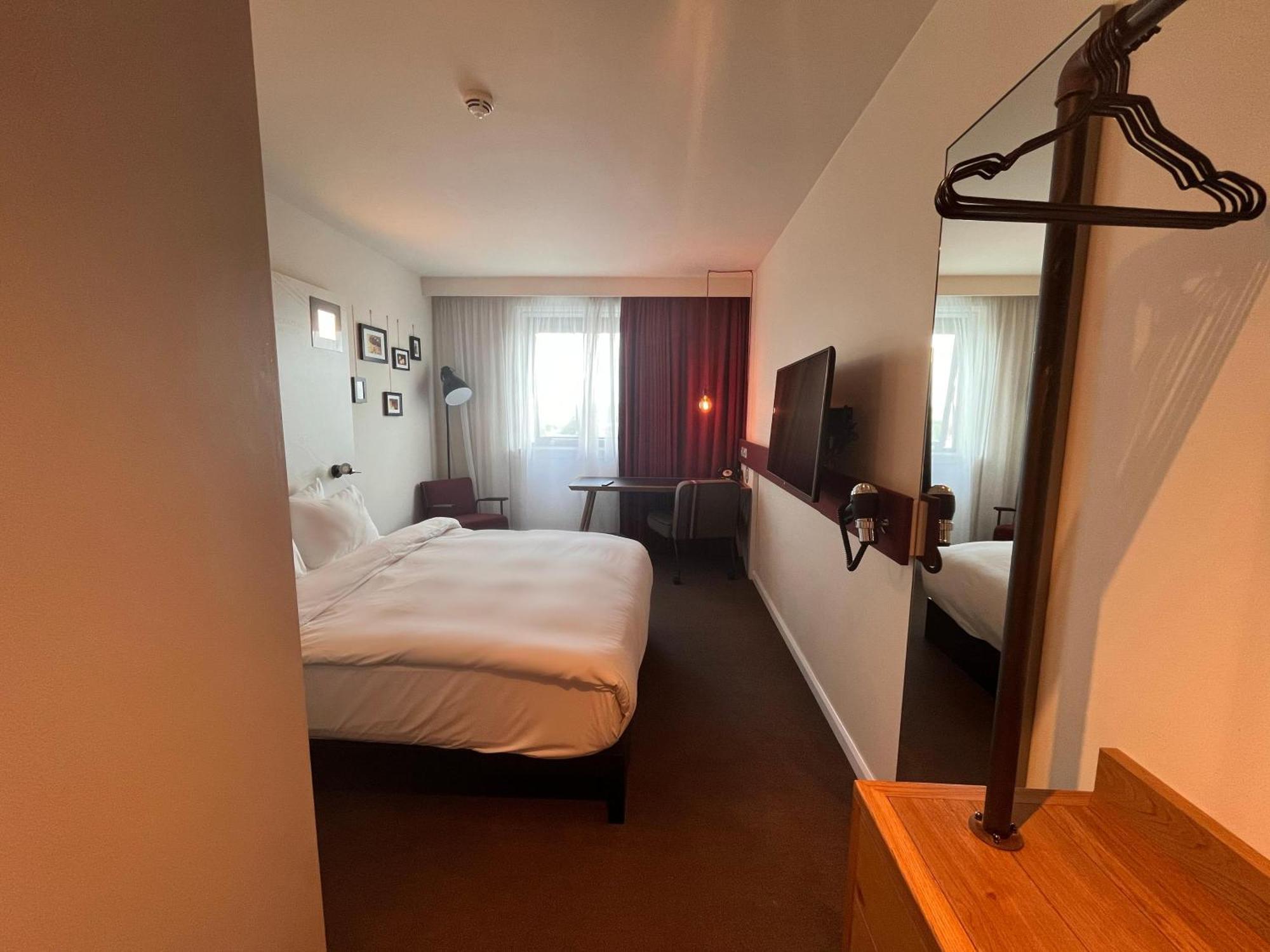 pentahotel Derby Buitenkant foto