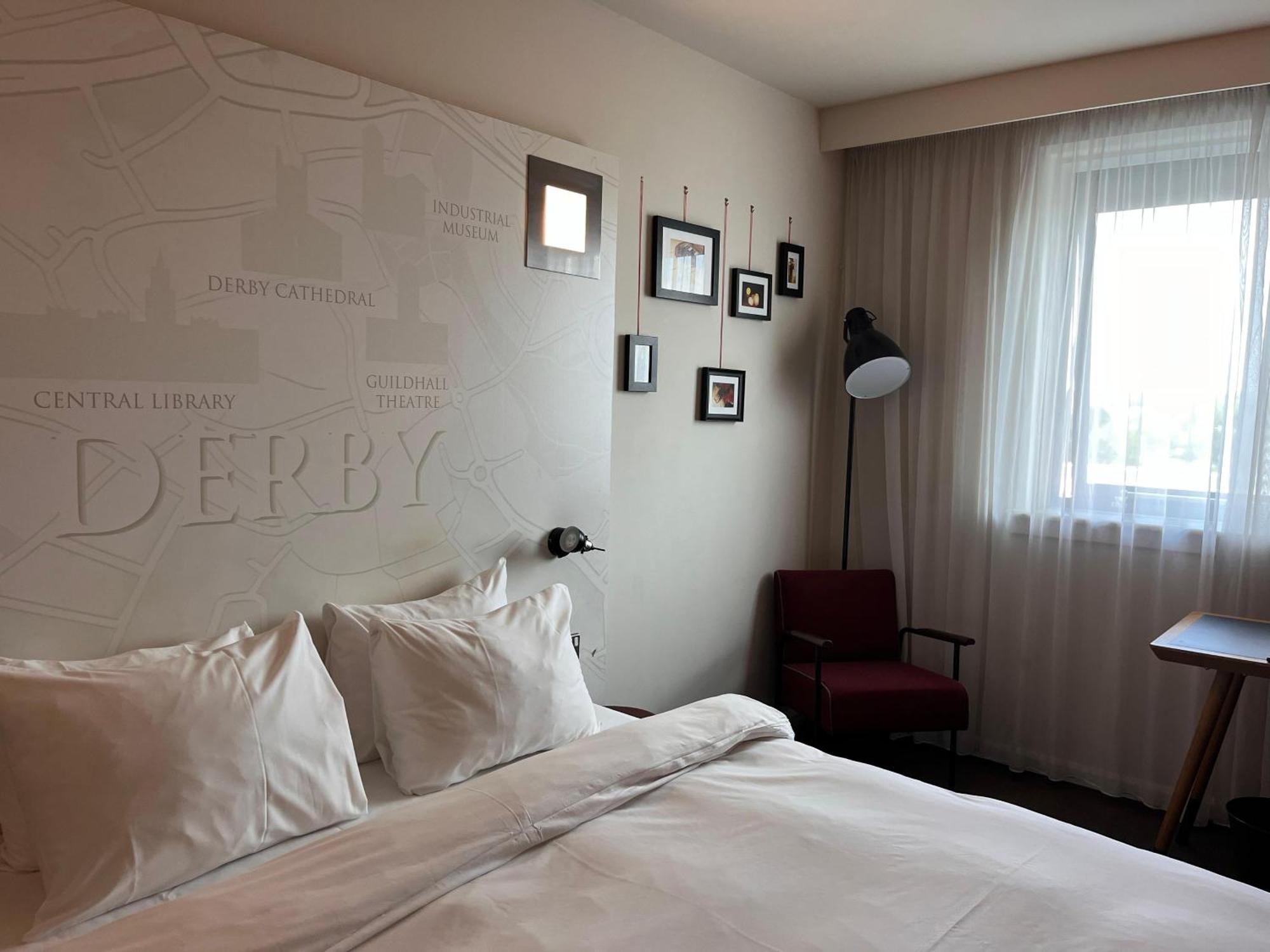 pentahotel Derby Buitenkant foto